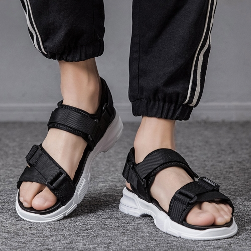 Korean-Style Personalized Breathable Fabric Sandals: The Ultimate Casual Footwear