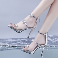 Elegant Stars Heart Bag Heel Sandals for Women: A Stylish Addition to Summer Wardrobe